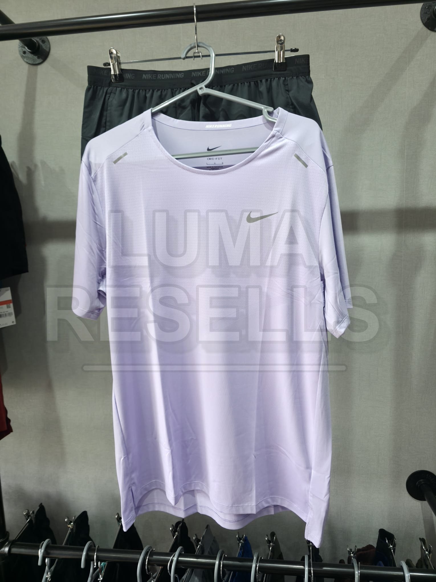 Item 006