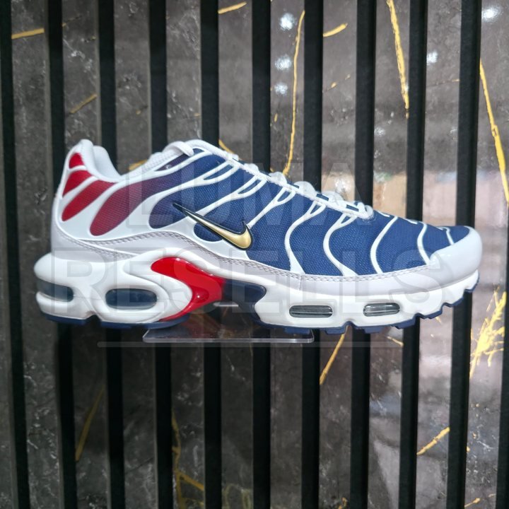 Item 025