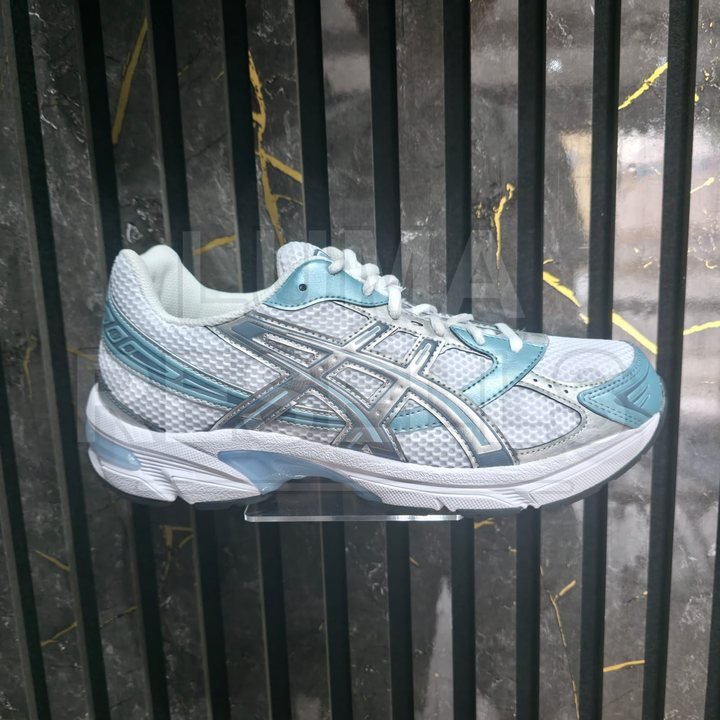 Item 036