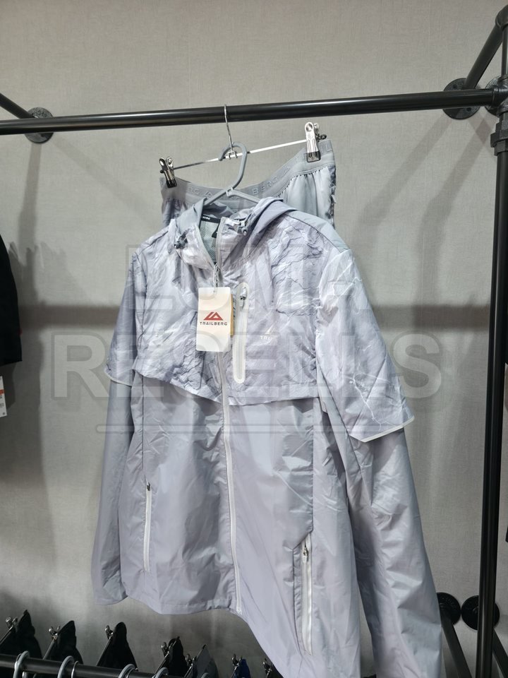 Item 044