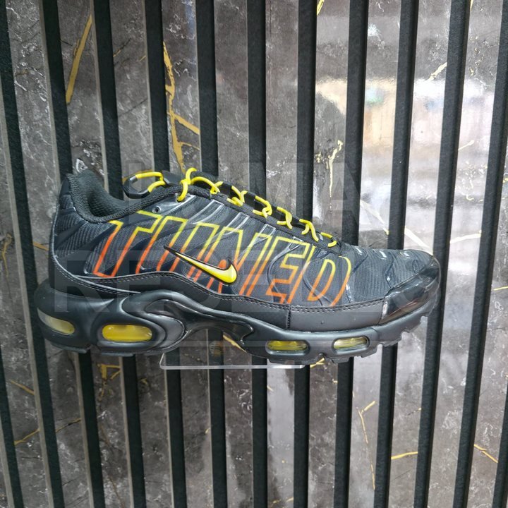 Item 046