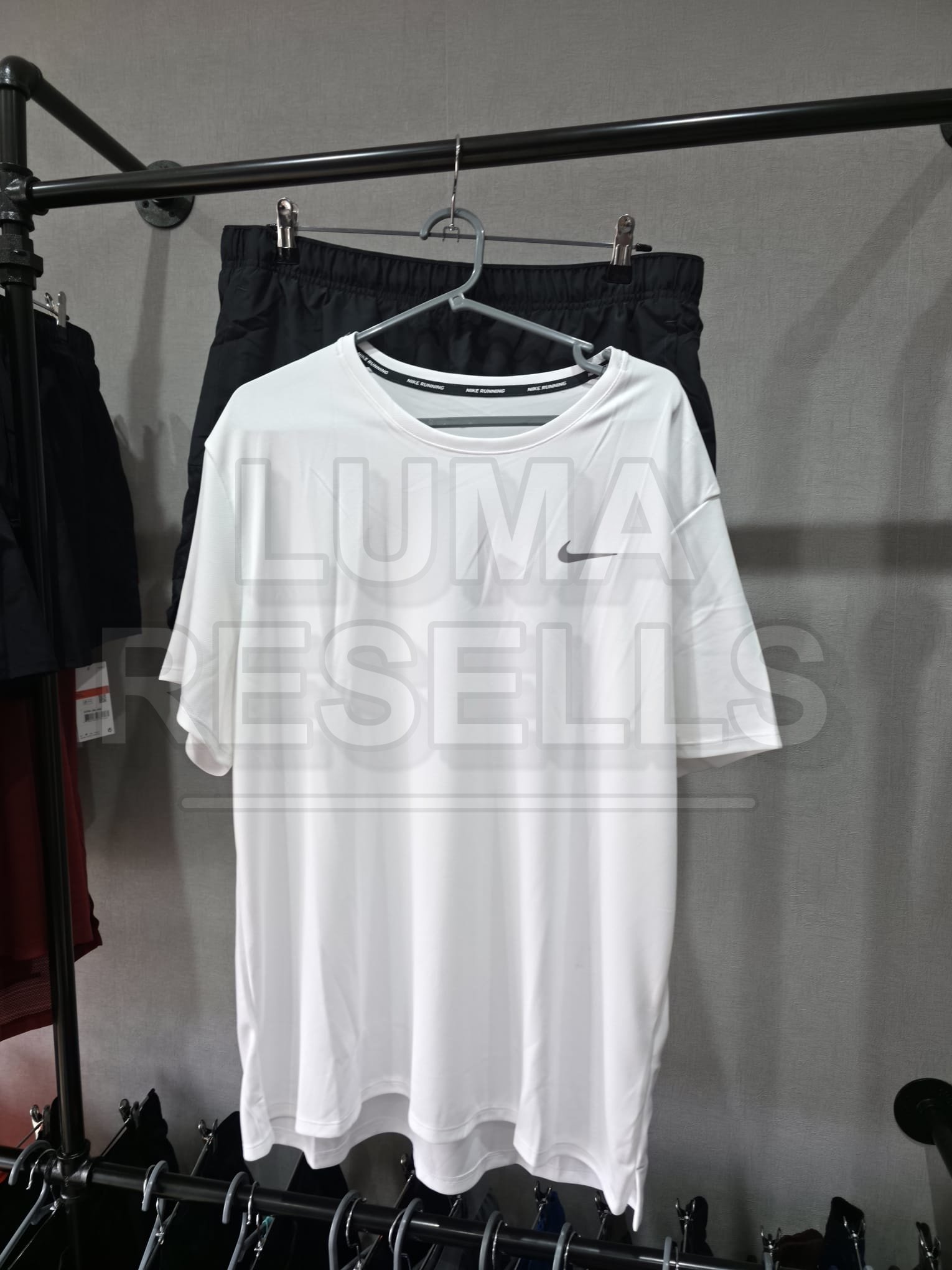 Item 059