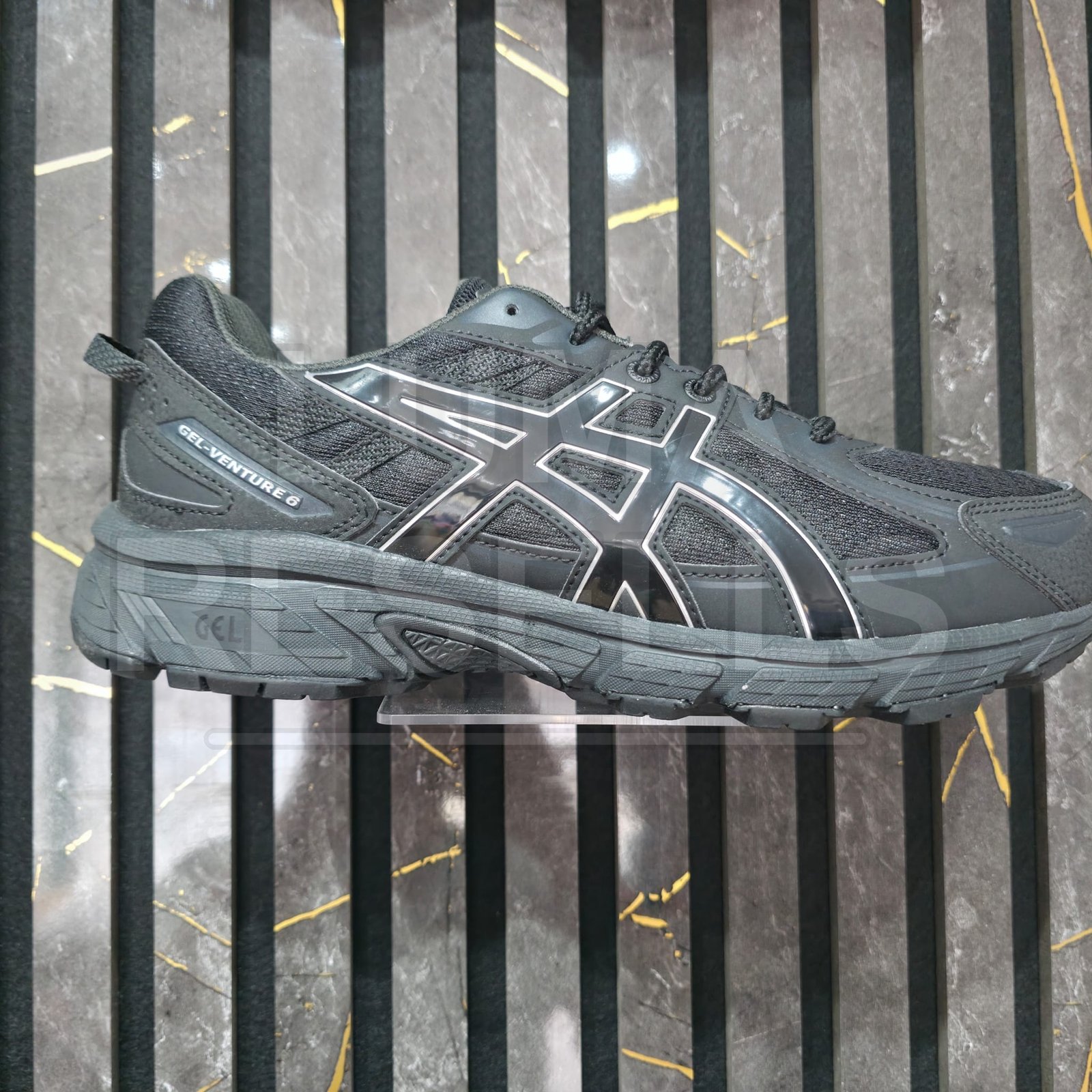 Item 084